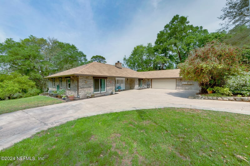 3844 Townsend Blvd, Jacksonville, FL 32277