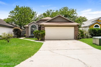 3846 Union Pacific Dr E, Jacksonville, FL 32246