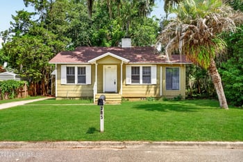 385 Duray Ct, Jacksonville, FL 32208
