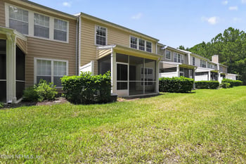 3859 Lionheart Dr, Jacksonville, FL 32216