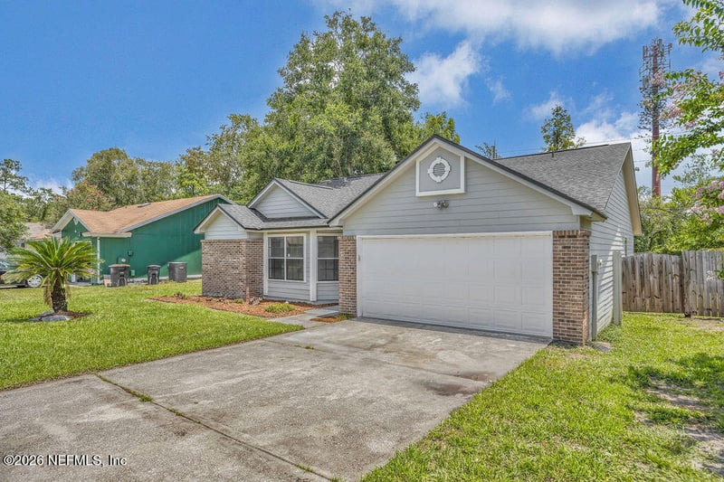 3861 Winter Berry Rd E, Jacksonville, FL 32210