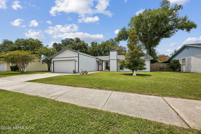 3876 S Mandarin Woods Dr S, Jacksonville, FL 32223