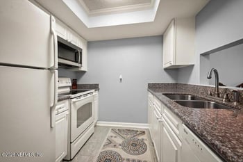 3878 La Mirada Dr N #3, Jacksonville, FL 32217