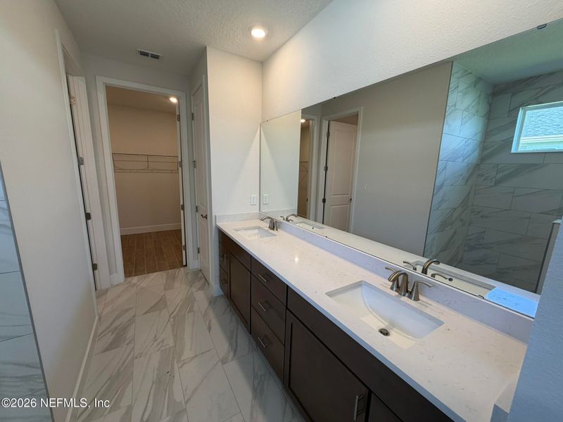 388 Murphys Dr, St Johns, FL 32259