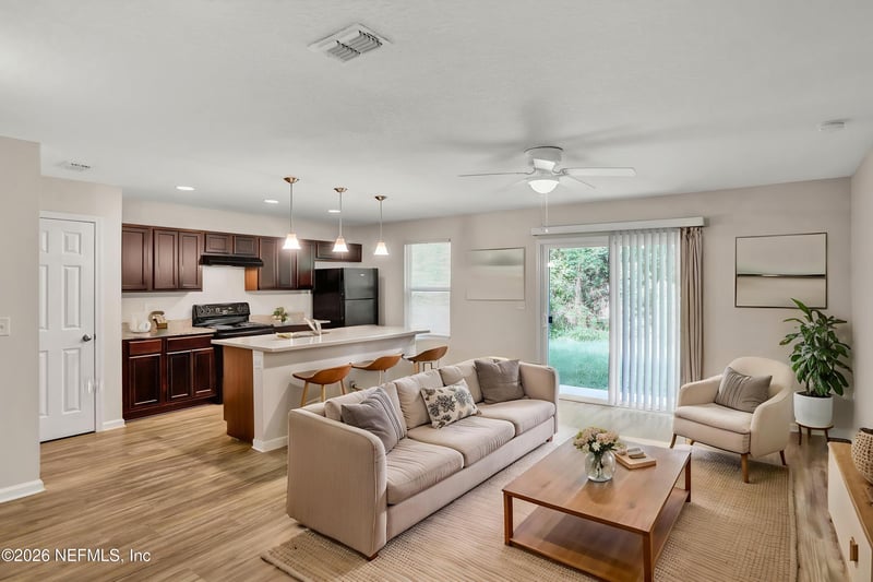 3888 Bolt Ave, Jacksonville, FL 32207