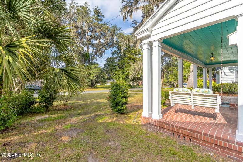 3915 Gadsden Rd, Jacksonville, FL 32207
