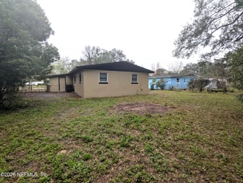 3917 Macgregor Dr, Jacksonville, FL 32210