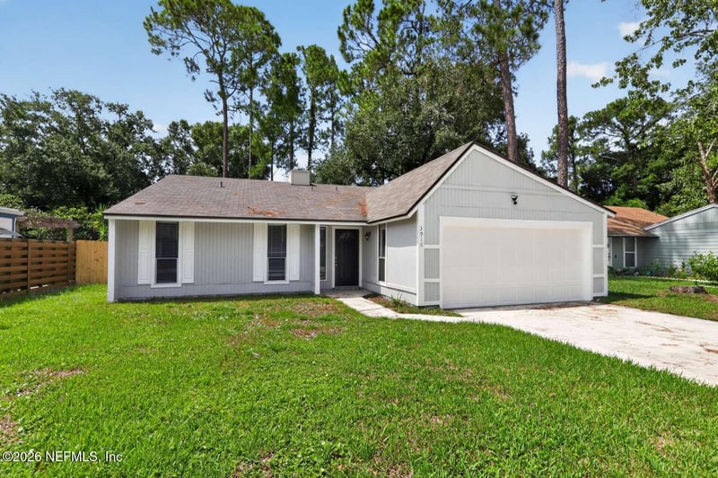 3918 Pine Breeze Rd S, Jacksonville, FL 32257