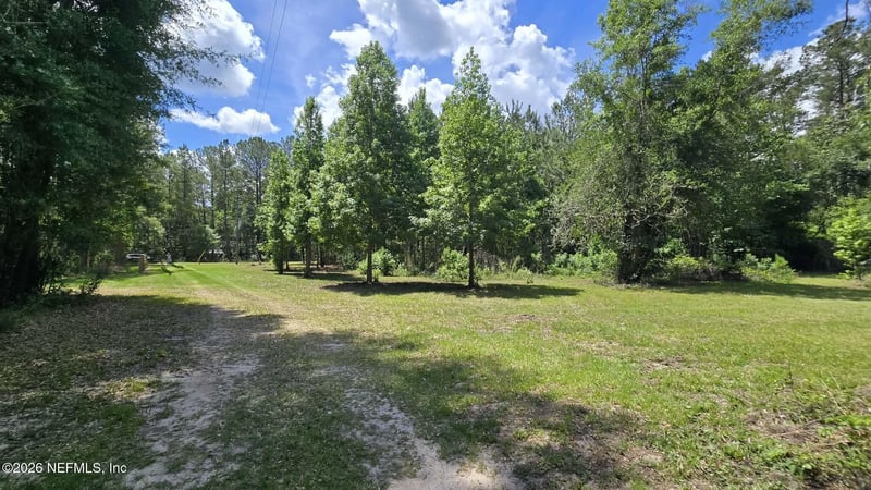 3923 Skipper Rd, Middleburg, FL 32068