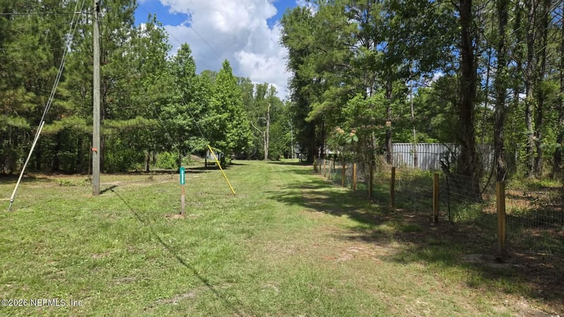 3923 Skipper Rd, Middleburg, FL 32068