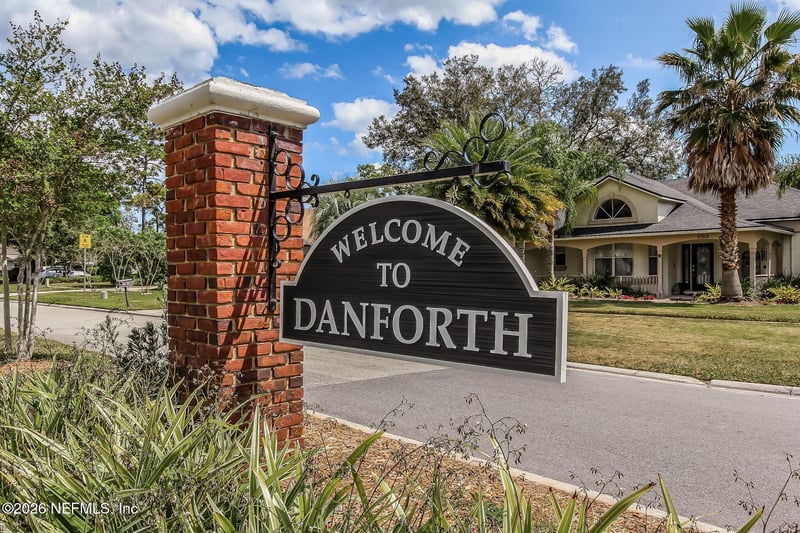 3941 Danforth Dr W, Jacksonville, FL 32224