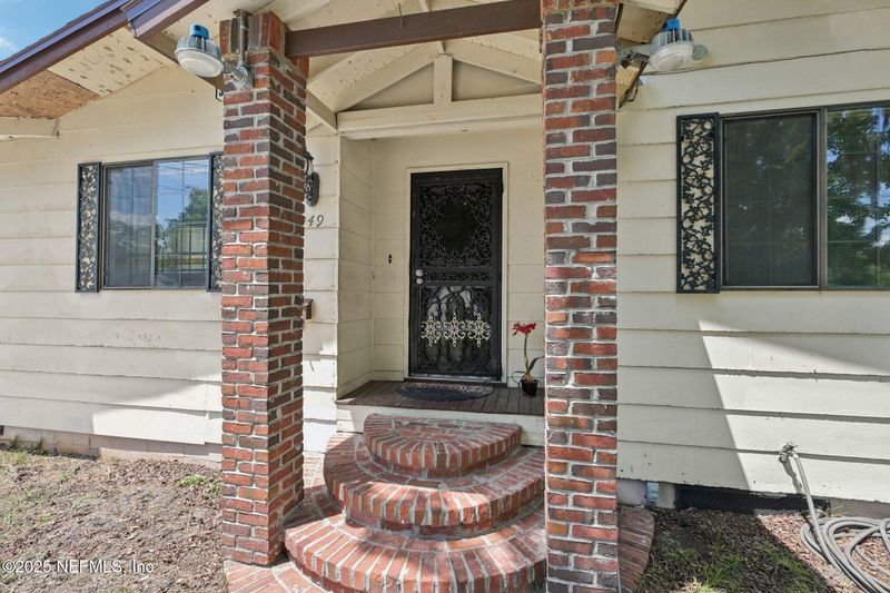 3949 Moncrief Rd W, Jacksonville, FL 32209