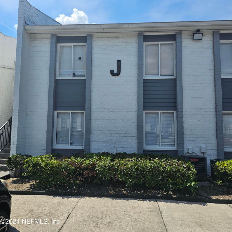 3952 Atlantic Blvd #J-10, Jacksonville, FL 32207