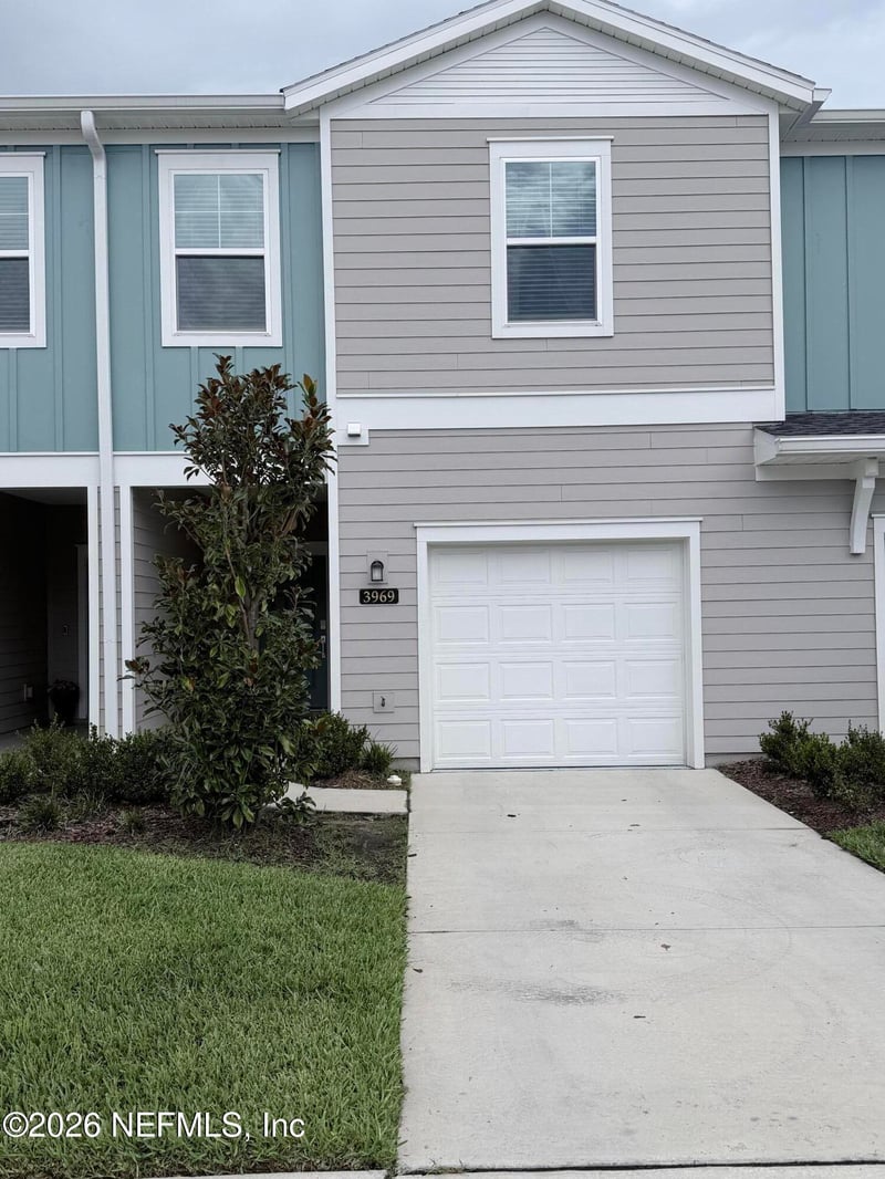 3969 Mezzanine Ln, Jacksonville, FL 32217