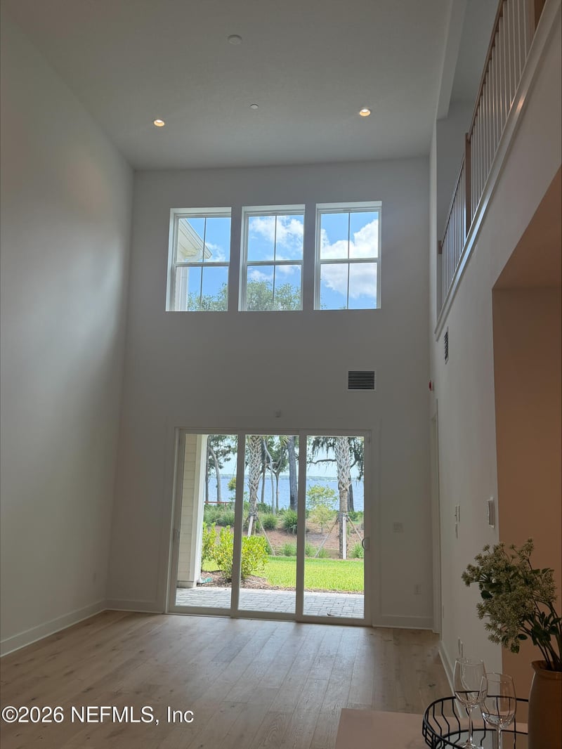 397 Oakmoss Dr, St Johns, FL 32259