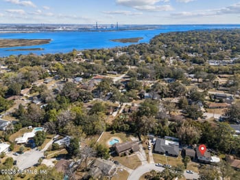 3971 Kaden Dr E, Jacksonville, FL 32277