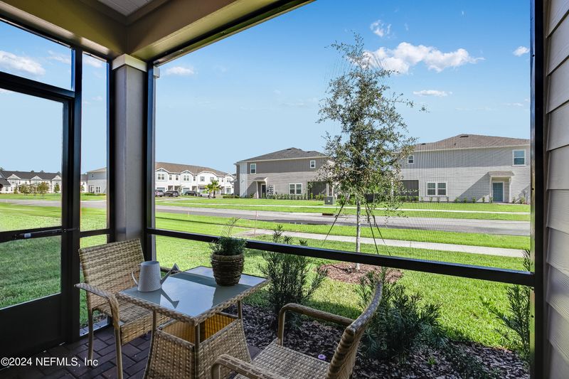 3976 Mezzanine Ln, Jacksonville, FL 32217