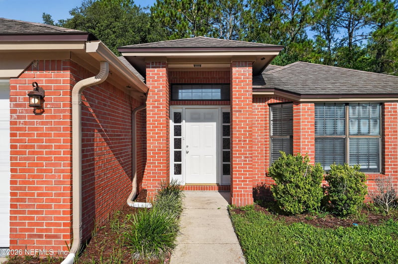 398 Willow Green Dr, Orange Park, FL 32073
