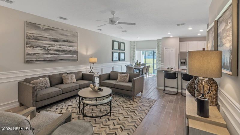 3982 Silver Hay Ln, Jacksonville, FL 32217
