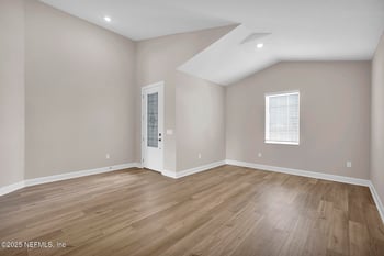 3983 Gareys Ferry Way, Middleburg, FL 32068