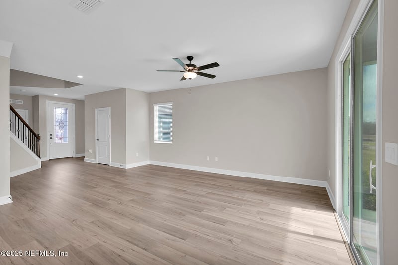 3987 Gareys Ferry Way, Middleburg, FL 32068