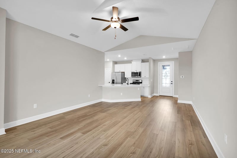 3991 Gareys Ferry Way, Middleburg, FL 32068