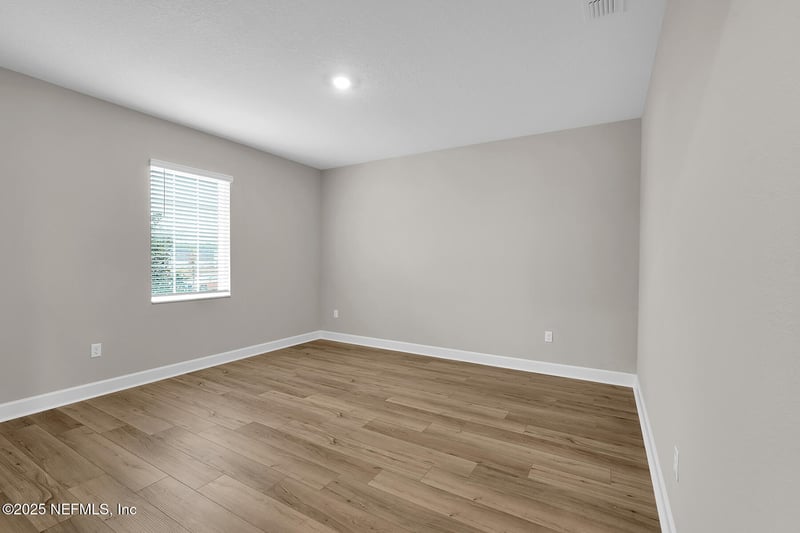 3991 Gareys Ferry Way, Middleburg, FL 32068