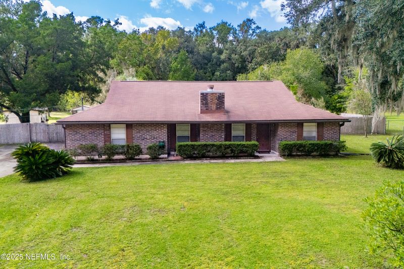 3993 Country Meadows Dr, Middleburg, FL 32068
