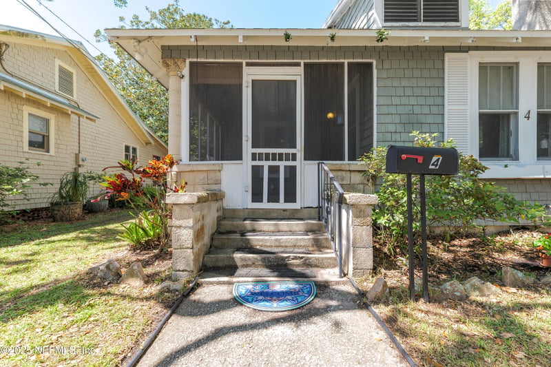 4 Fletcher Ln, St Augustine, FL 32084