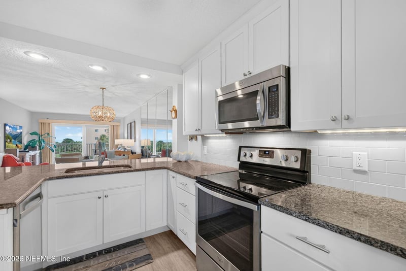 4 Ocean Trace Rd #319, St Augustine Beach, FL 32080