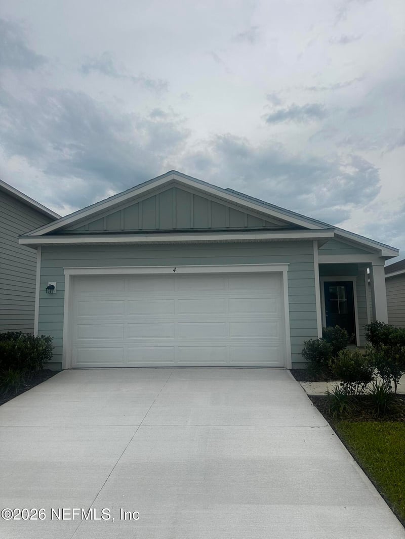 4 Oriole Rd, Palm Coast, FL 32164