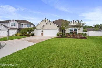 40 Lord Byron Ct, St Johns, FL 32259