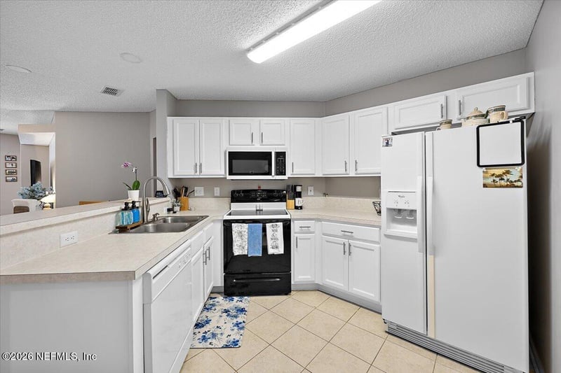 400 N Steel Bridge Rd #1, St Johns, FL 32259