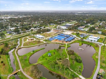400 Oceanwood Dr, Neptune Beach, FL 32266