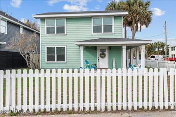 401 Margaret St, Neptune Beach, FL 32266