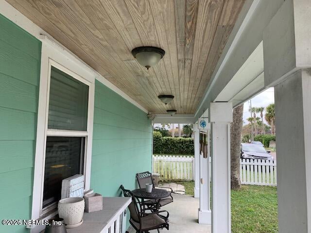 401 Margaret St, Neptune Beach, FL 32266