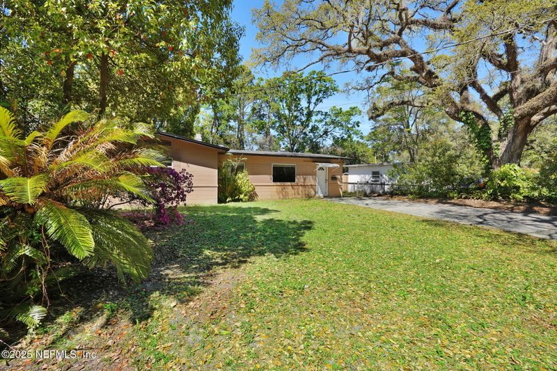 4015 Shasta Dr, Jacksonville, FL 32207
