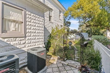 402 E 6th St, Jacksonville, FL 32206
