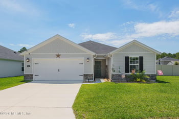 402 Red Dahlia Ln, Jacksonville, FL 32218