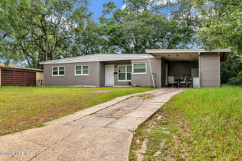 4022 Tyndale Dr, Jacksonville, FL 32210