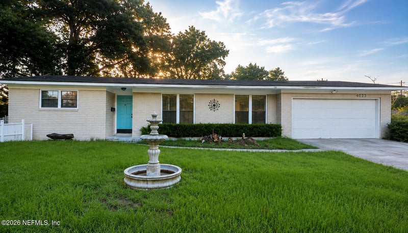 4023 Grissom Dr, Jacksonville, FL 32277