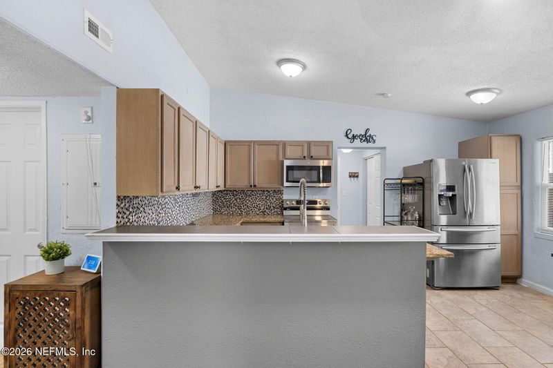 4026 Eve Dr E, Jacksonville, FL 32246