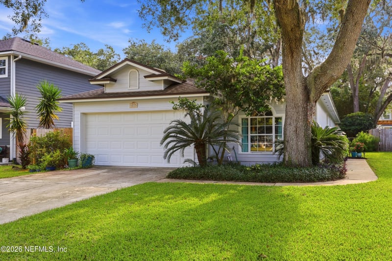 4035 Grande Blvd, Jacksonville Beach, FL 32250