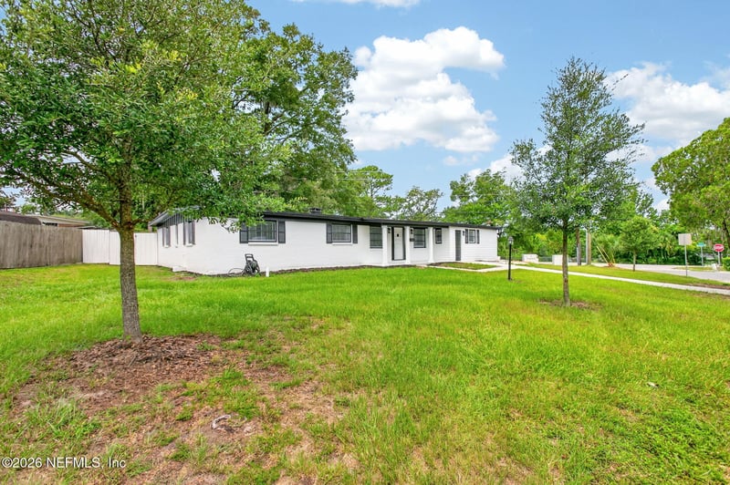 4036 Meek Dr, Jacksonville, FL 32277