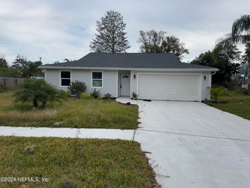 4039 Demery Dr E, Jacksonville, FL 32250