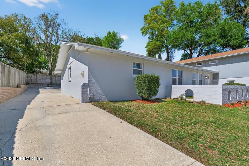 4040 Cove Saint Johns Rd, Jacksonville, FL 32277