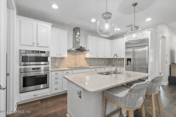 4045 Seaside Dr E, Jacksonville Beach, FL 32250