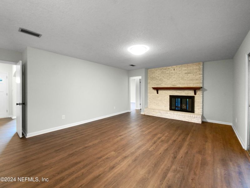 4052 Briarforest Rd W, Jacksonville, FL 32277