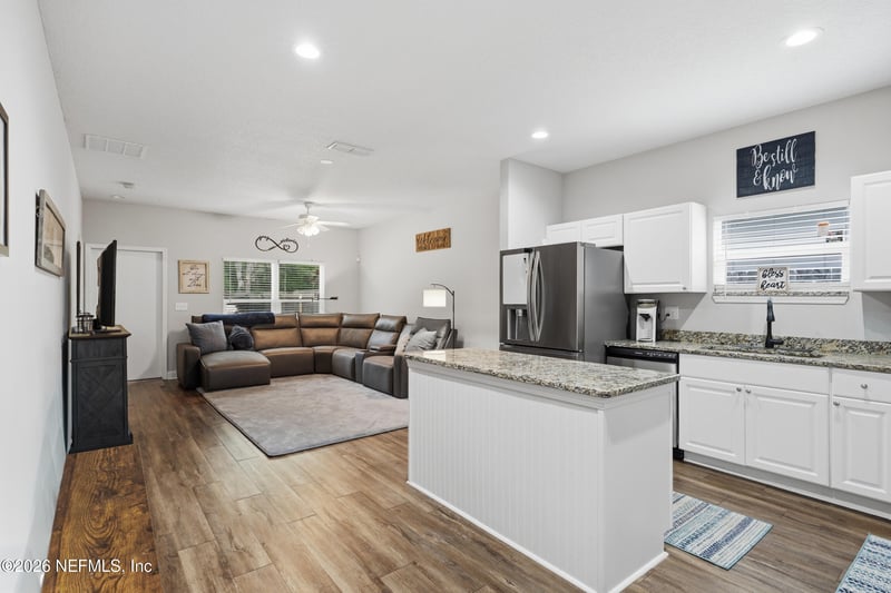 4066 Grant Rd, Jacksonville, FL 32207