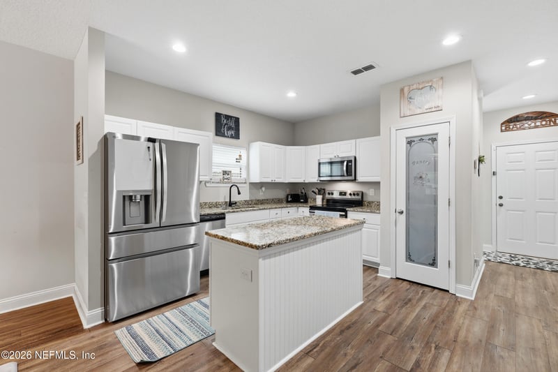 4066 Grant Rd, Jacksonville, FL 32207